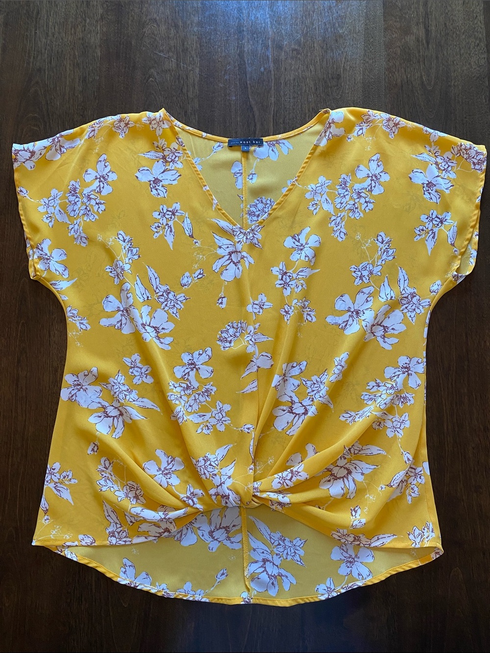 Floral Twist-Front V-Neck Top - Yellow